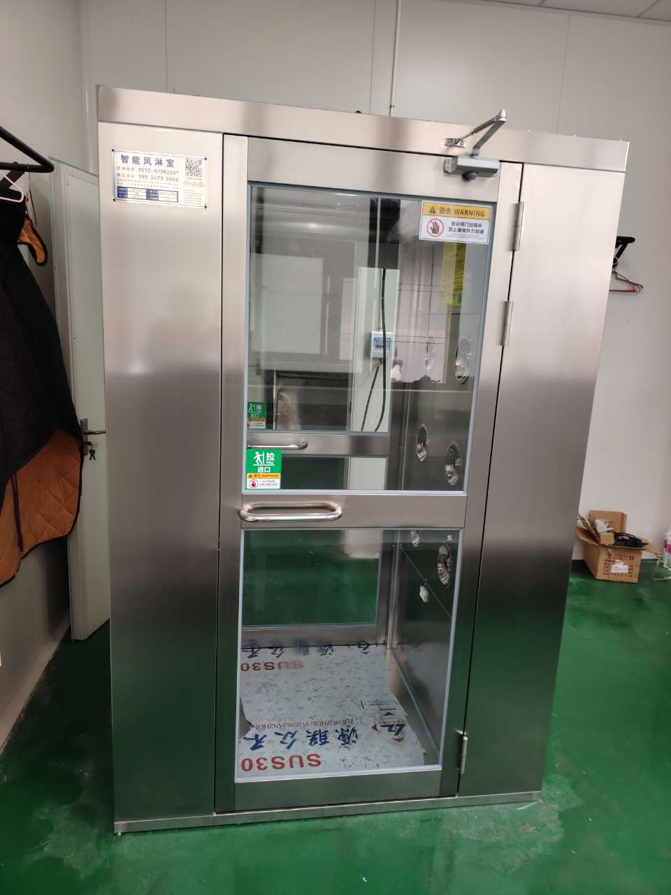 不同車間人數選擇多大型號的無塵風淋室呢？